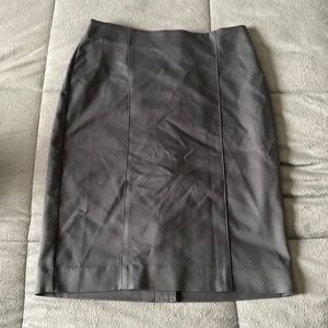 NWT Van Heusen Pencil Skirt